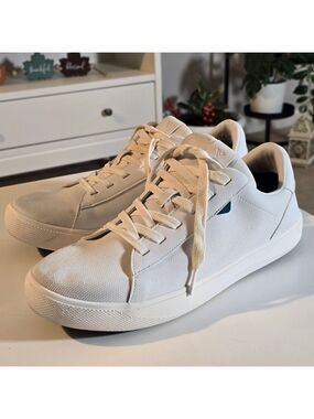 Vessi White Men's Waterproof Vegan Leather Sneakers Color White Size 10